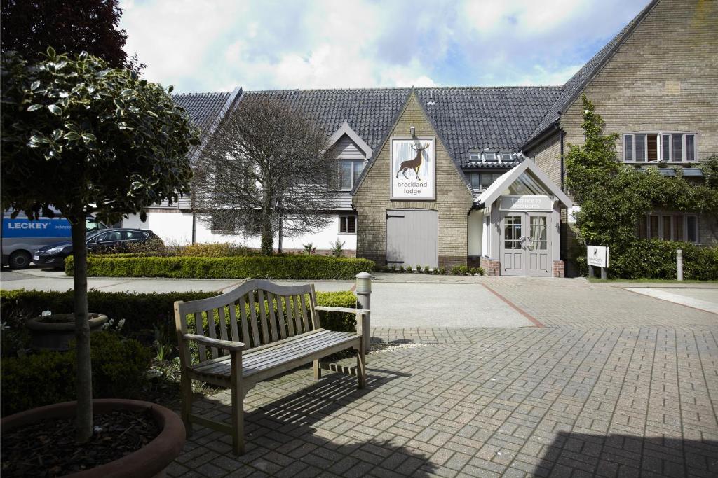 Breckland Lodge Attleborough Dış mekan fotoğraf