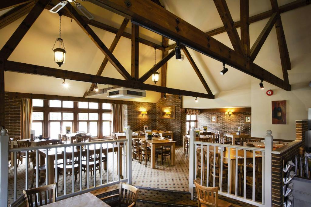 Breckland Lodge Attleborough Dış mekan fotoğraf