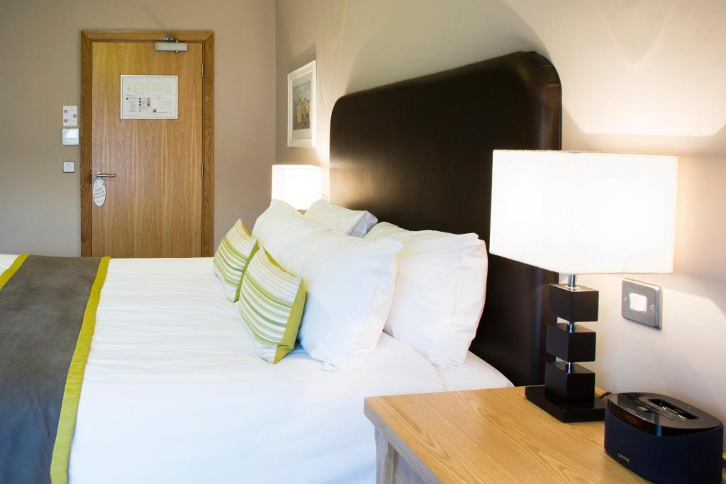 Breckland Lodge Attleborough Oda fotoğraf