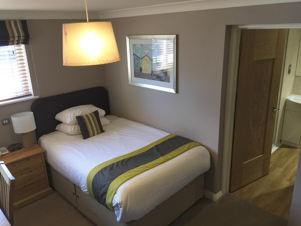 Breckland Lodge Attleborough Dış mekan fotoğraf